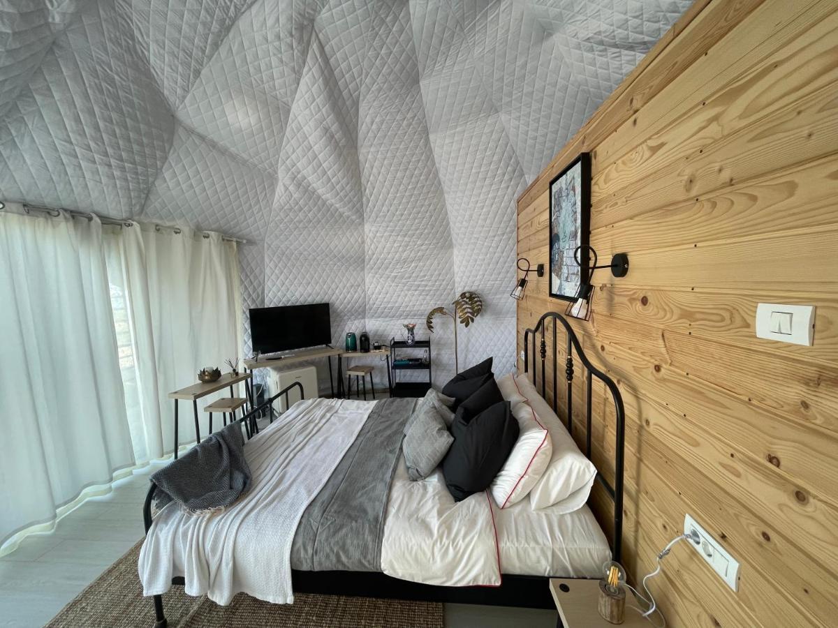 Maison Du Golf Костинешти Экстерьер фото