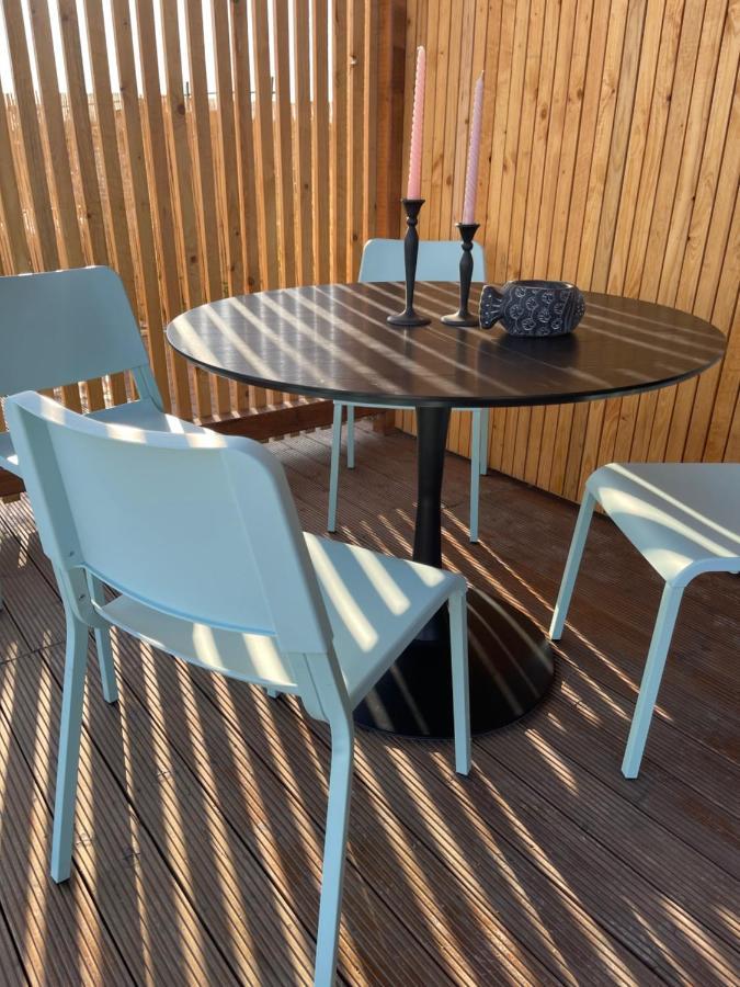 Maison Du Golf Костинешти Экстерьер фото
