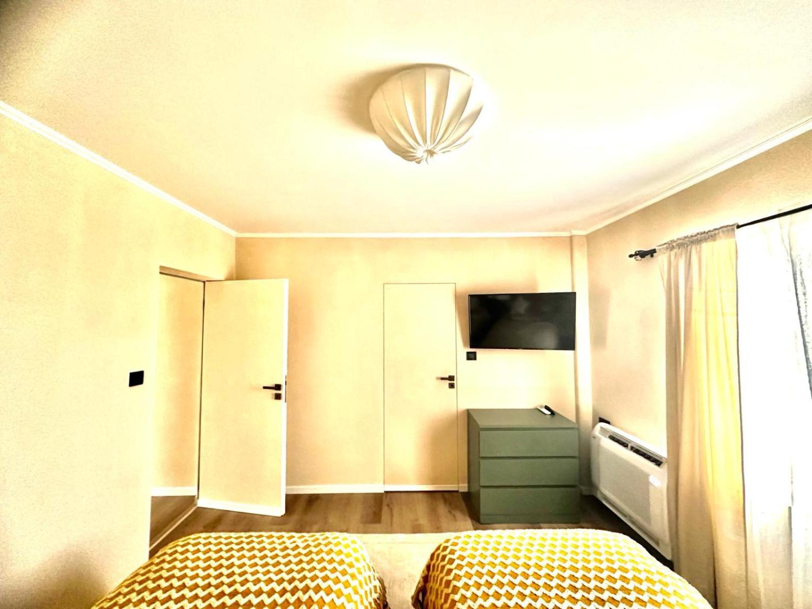 Maison Du Golf Костинешти Экстерьер фото